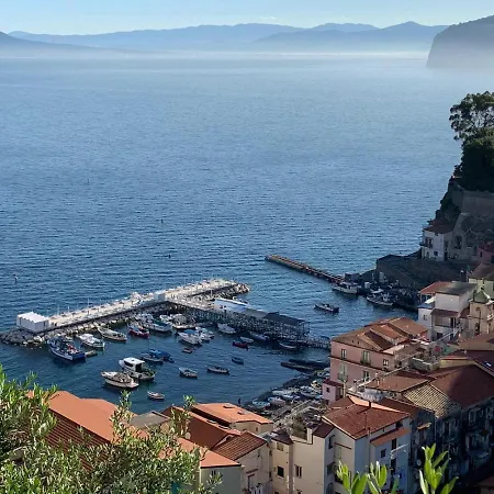 Profumo Di Mare - Sea Front Terrace Marina Grande, Appartement *