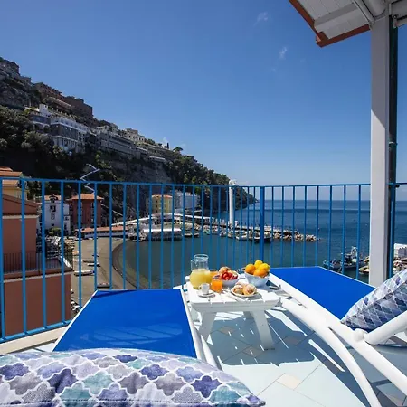 Profumo Di Mare Marina Grande Apartment *
